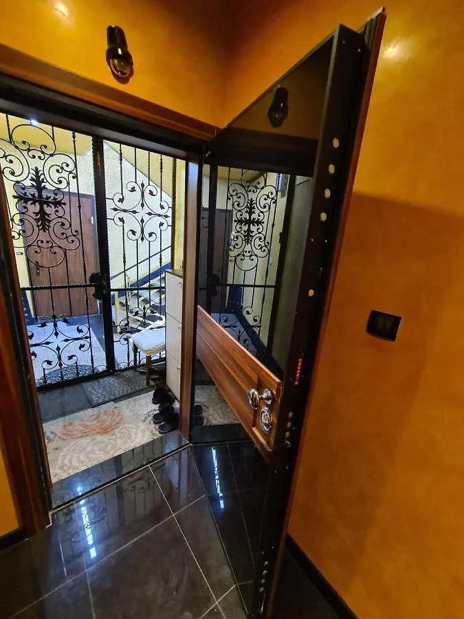 Super Luxury Room For Two In The Center Of Burgas Bulgaria